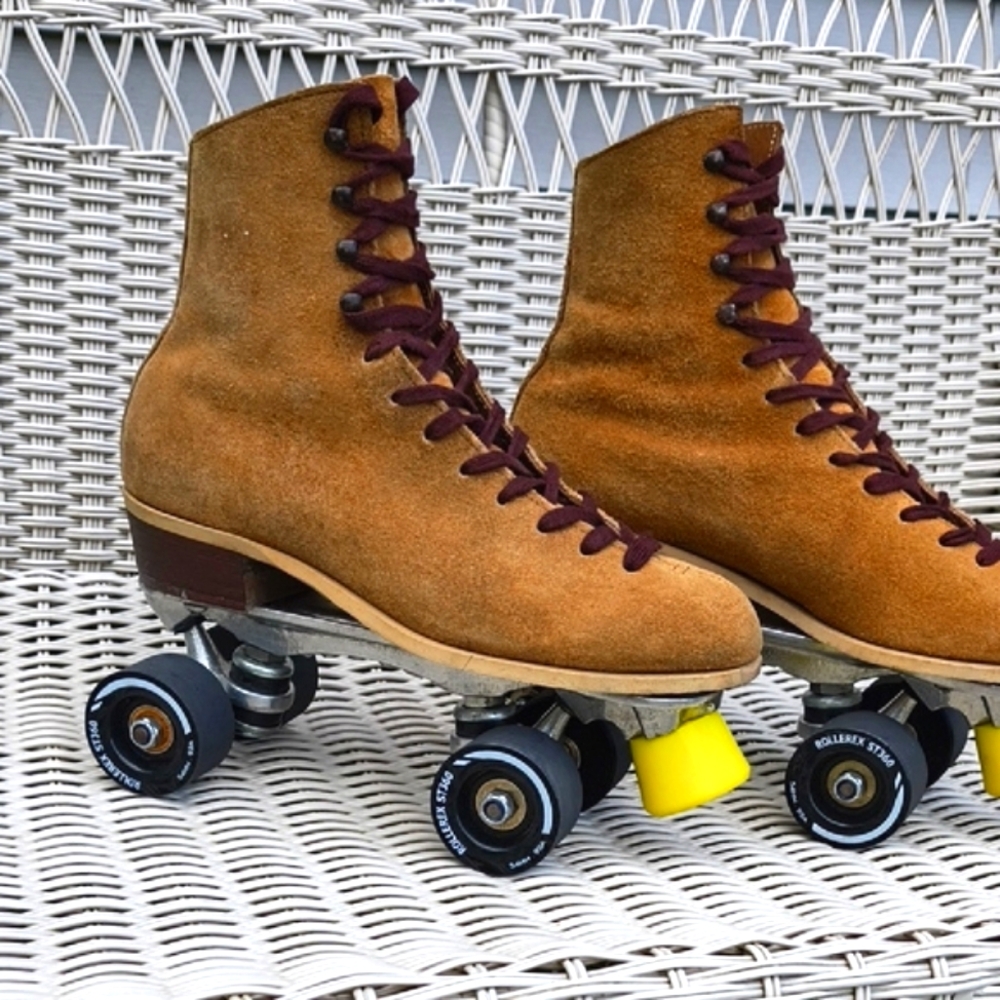 Riedell Vintage Red Wing Suede Roller Skates | Women's 8 | Sure Grip Jog… - Picture 6 of 16
